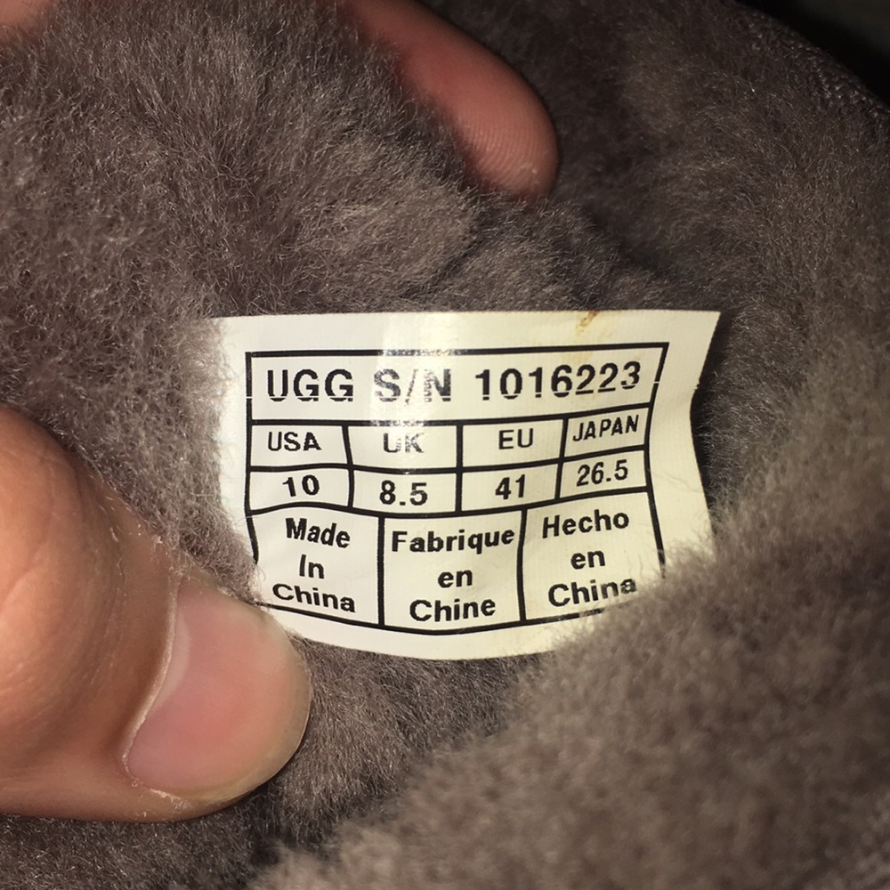 comfy uggs! - Picture 4 of 6